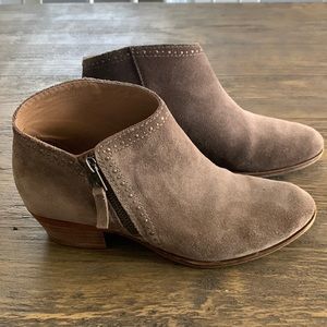 Lucky Brand Booties (size 7M)
